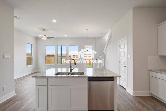 Building Photo - 11411 Waterford Spg Trl