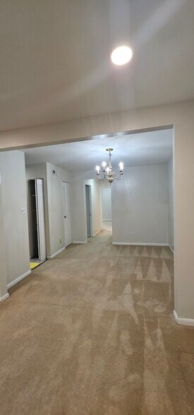 Building Photo - 8310 Tobin Rd