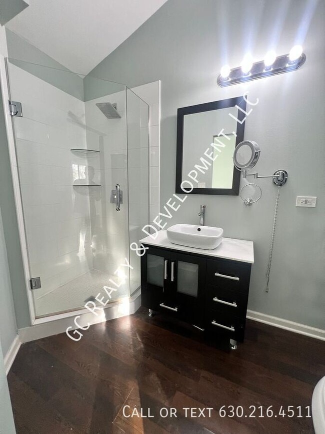 Building Photo - 3001 75th St