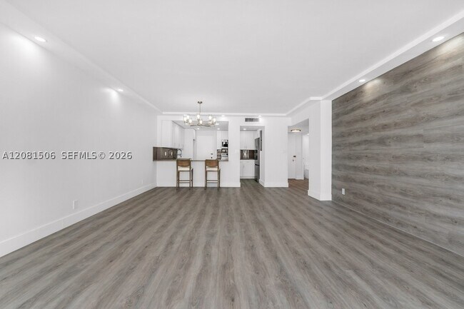 Building Photo - 3430 Galt Ocean Dr