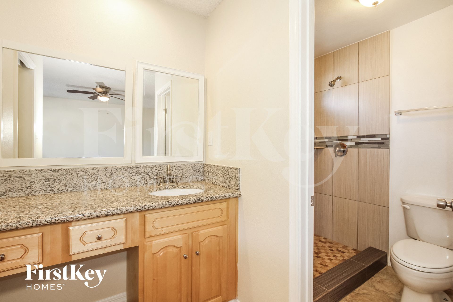 Building Photo - 3827 W Loma Ln