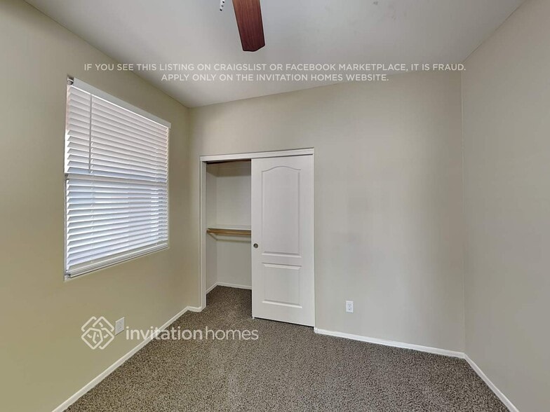 Building Photo - 12552 W Estero Ln