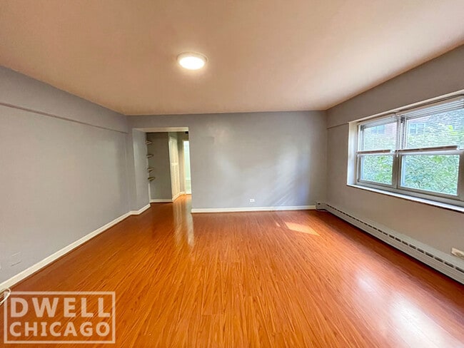 Building Photo - 4950 N Marine Dr