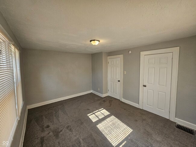 Building Photo - 3537 N Capitol Ave