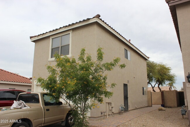 Building Photo - 1364 S Wagon Wheel Ct