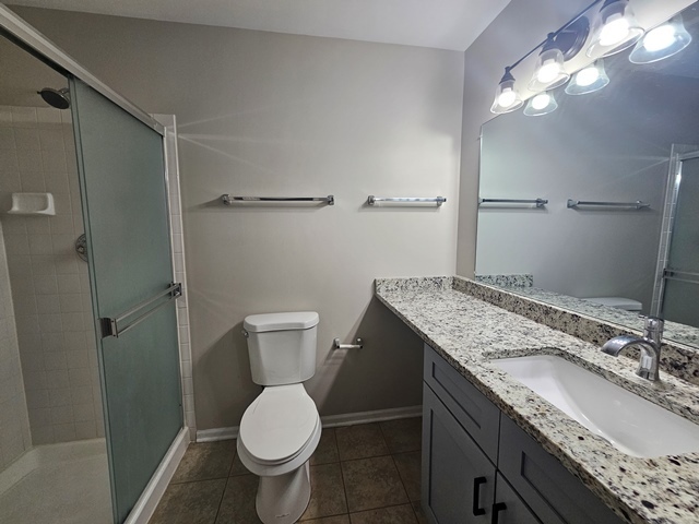 Building Photo - 2805 Vernal Ln