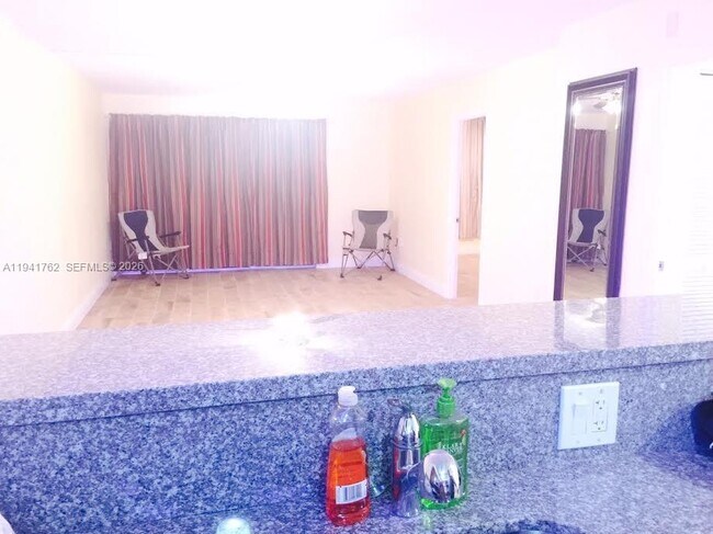 Building Photo - 6855 Abbott Ave