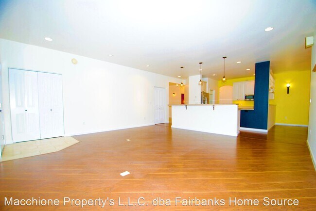 Building Photo - 2 br, 2 bath House - 1850 RJ Loop