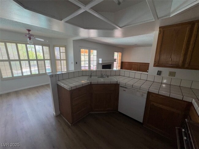 Building Photo - 3128 Harborside Dr