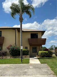 Building Photo - 3847 Edgewater Dr