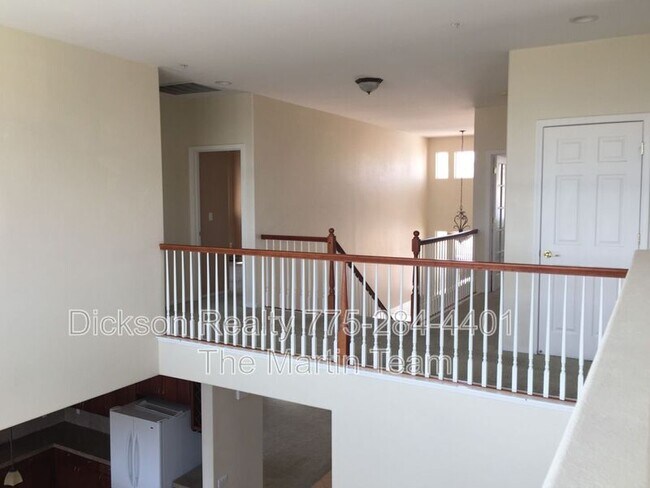 Building Photo - 3200 Cityview Terrace