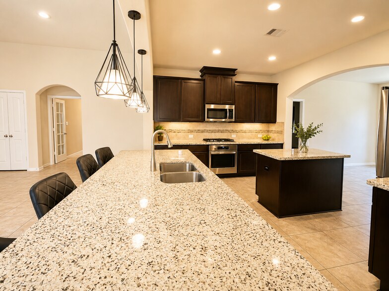 Building Photo - 23311 Verita Ct