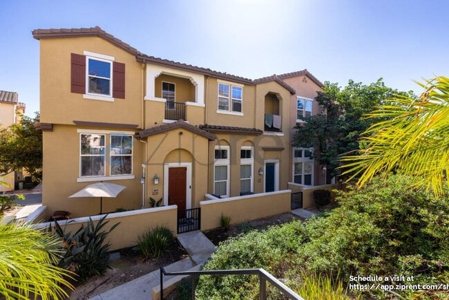 Building Photo - 1860 E 12th St