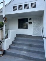 Building Photo - 2210 Aaron St