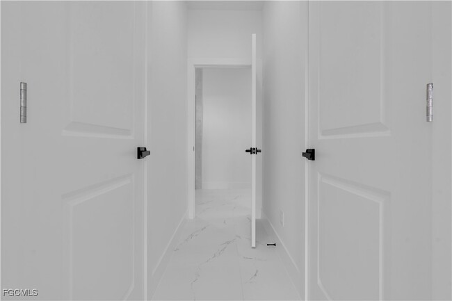 Building Photo - 3202 32nd St W