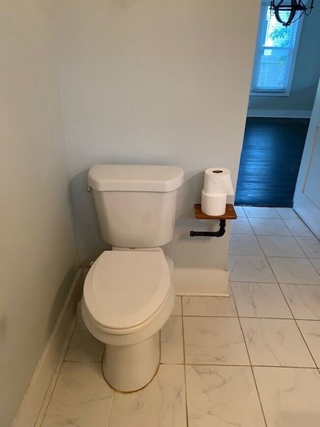 Building Photo - Cargo District home located within walking distance of Downtown Wilmington