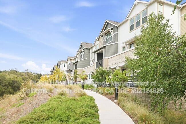 Building Photo - 295 Gambrel Cir