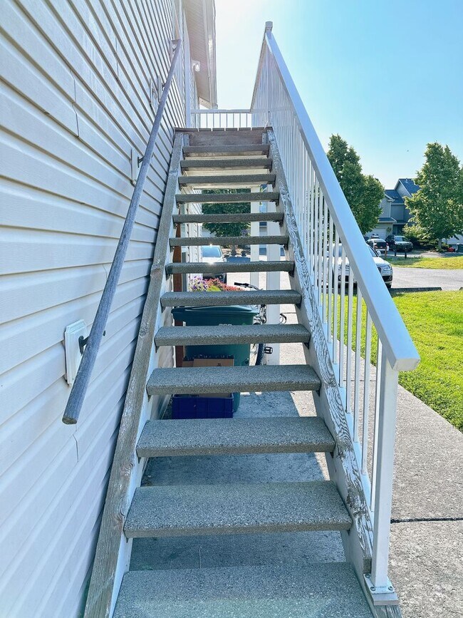 Building Photo - 3035/3037 Pacific St