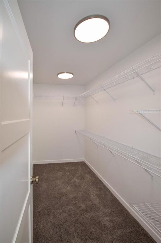 Building Photo - New South Hills Duplex Stunner!