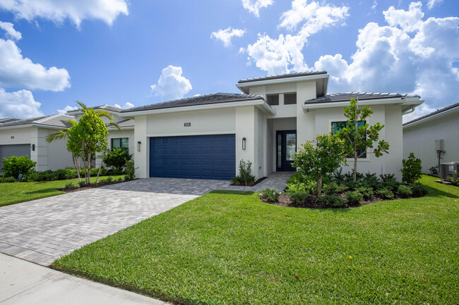 Building Photo - 5576 Captiva Ln