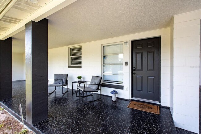 Building Photo - 6045 Sage Dr