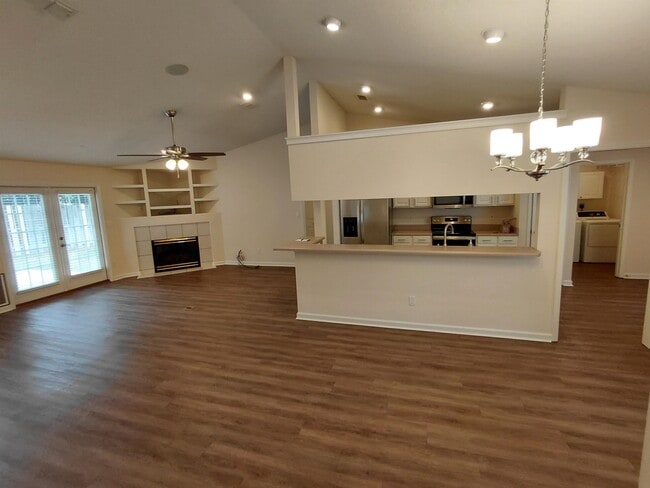 Building Photo - 1308 Fern Hill Ct