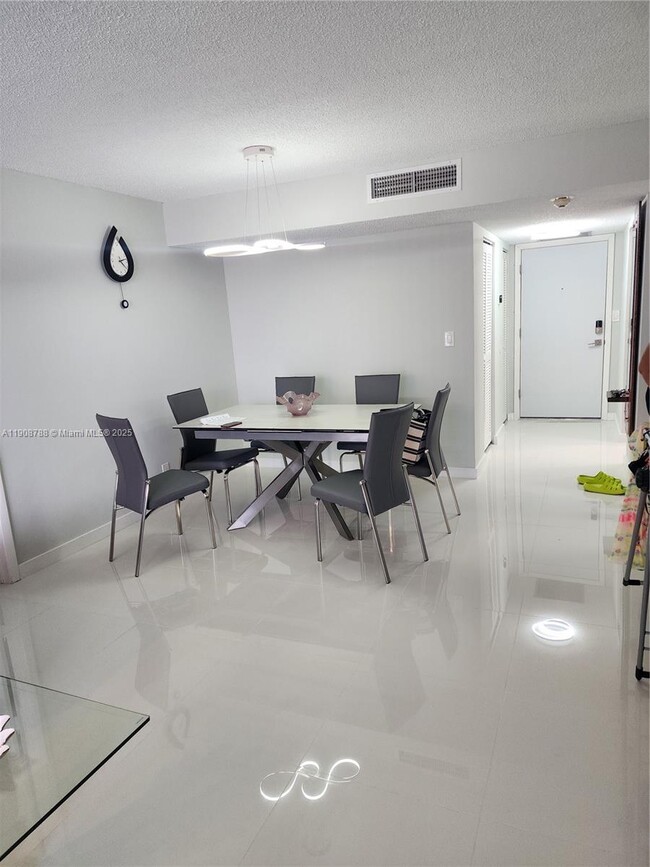 Building Photo - 1890 S Ocean Dr