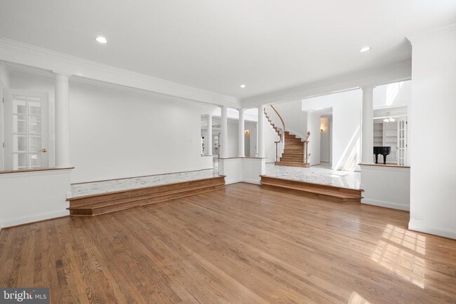Building Photo - 2608 Geneva Hill Ct