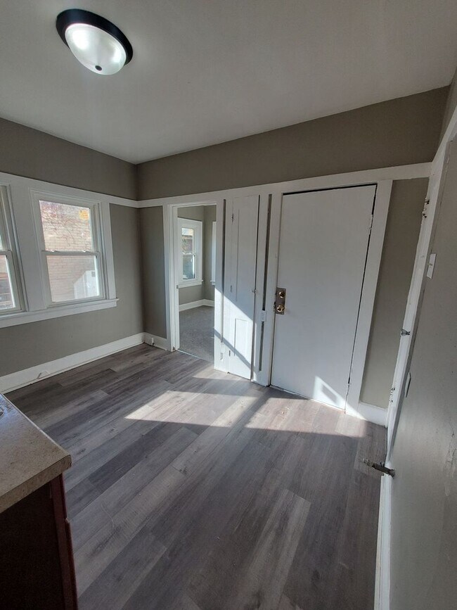 Building Photo - 2707-2709 N 47th St. (Duplex)(ACE PROPERTY)