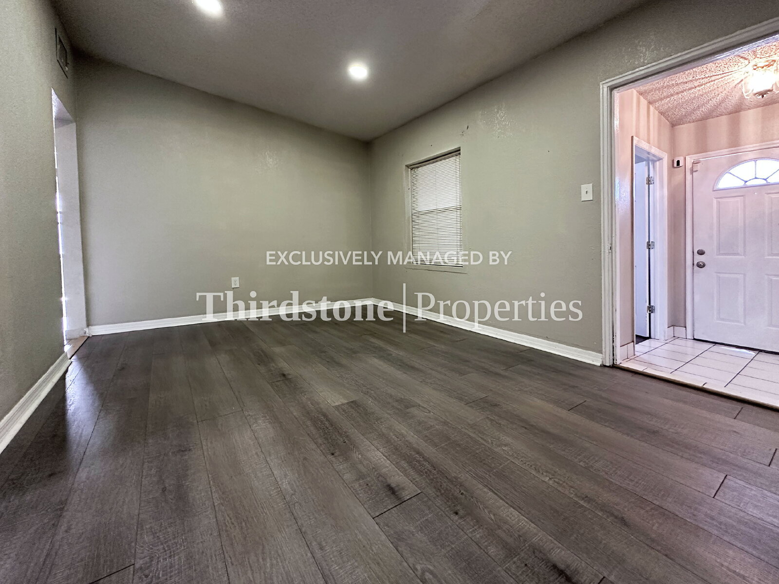 Building Photo - 5737 Carnation Rd