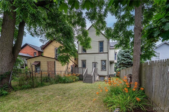 Building Photo - 136 Prospect Ave