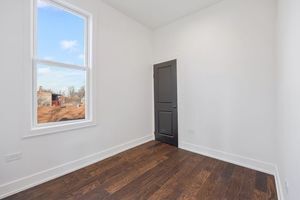 Building Photo - 613 N Christiana Ave