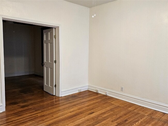 Building Photo - 3807 Potomac St