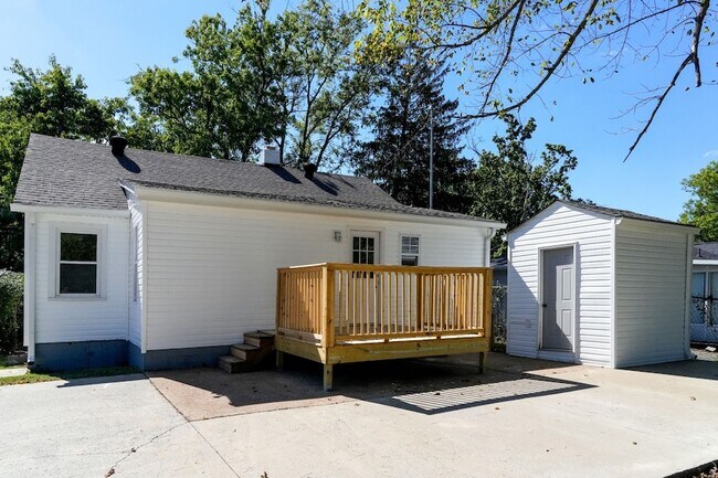 Building Photo - 173 N Trigg Ave
