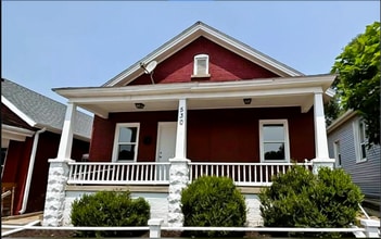 Building Photo - 530 Tauromee Ave