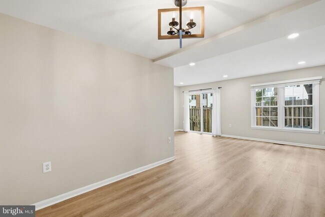 Building Photo - 12120 Stoneford Dr
