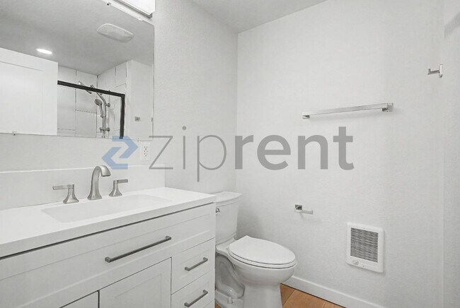 Building Photo - Unit 4329