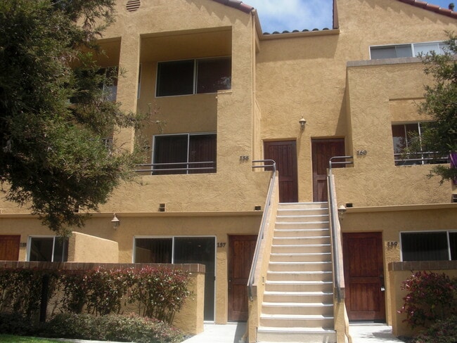 Building Photo - Cozy studio in The Venetian Community, a d...