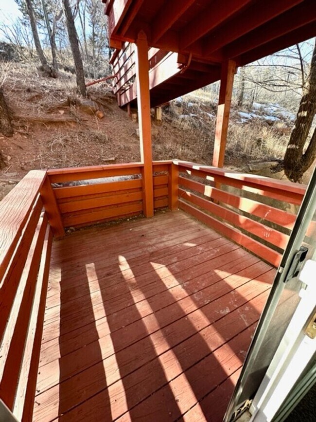 Building Photo - 425 E Fountain Pl