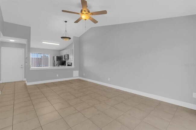 Building Photo - 907 Park Villa Cir