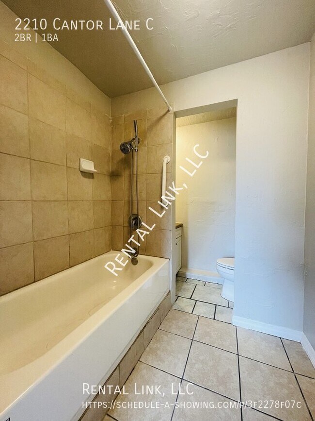 Building Photo - Suncoast Estimate 2 Bedroom For Rent In 4-...
