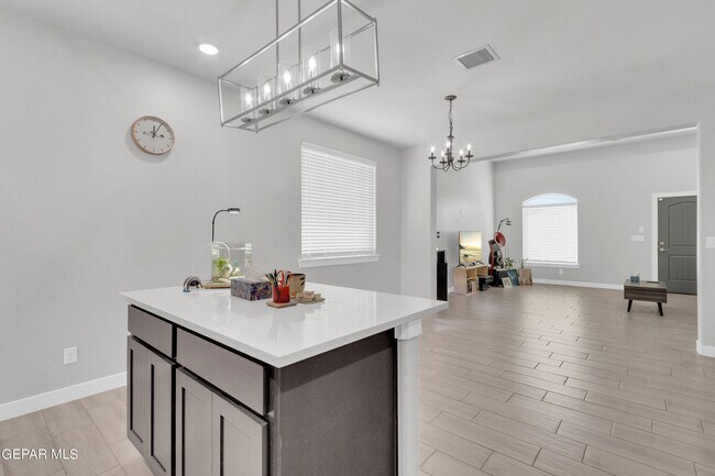 Building Photo - 15029 Concept Ct