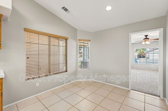 Building Photo - 35912 Arras Dr