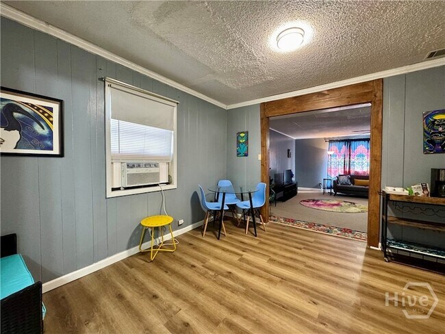 Building Photo - 12439 Largo Dr