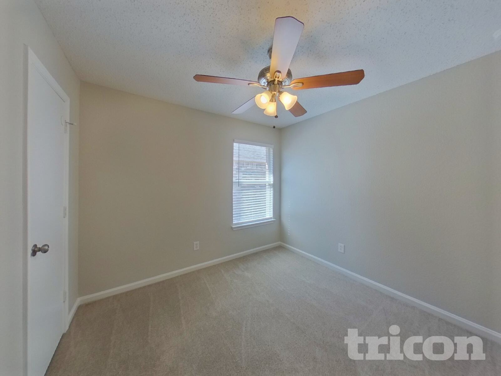 Building Photo - 4604 Palm Ridge Dr