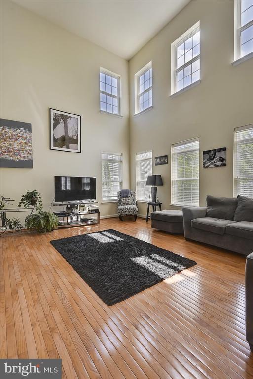 Building Photo - 6087 Piney Woods Ct