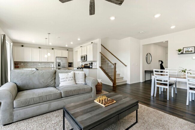 Building Photo - Stunner in North-East Fort Collins with 4-Bedrooms, 2.5 Bathrooms, and 2-Car Garage