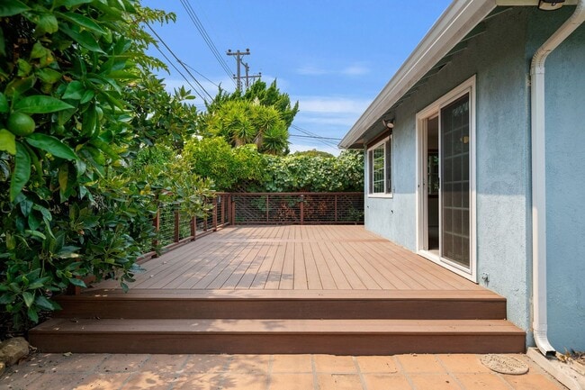 Building Photo - Charming 3-Bed, 2-Bath Home for Rent in Go...