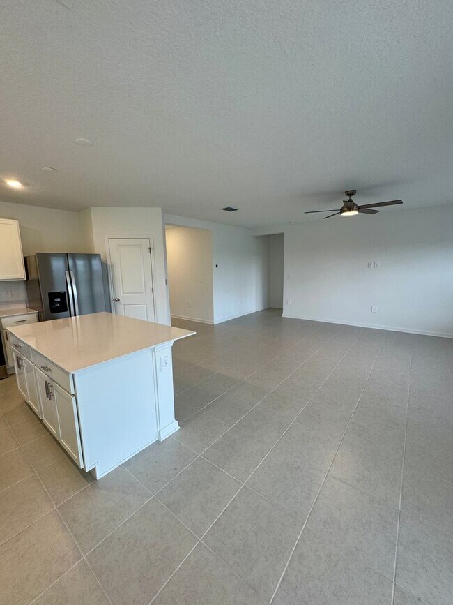 Building Photo - BRAND NEW HOME IN HIDDEN RIDEGE FOR RENT