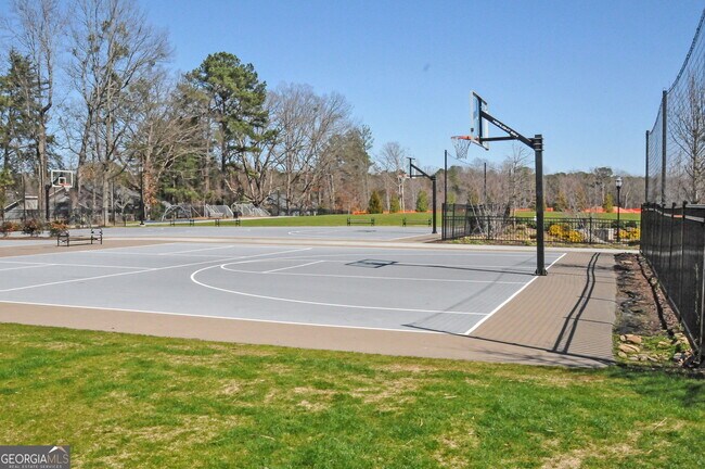 Building Photo - 5291 Manhasset Cove